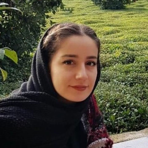 Narjes Khanali Zadeh portrait