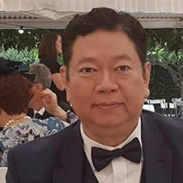 Peter Tun portrait